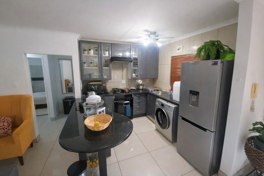 2 Bedroom Property for Sale in Safari Gardens North West